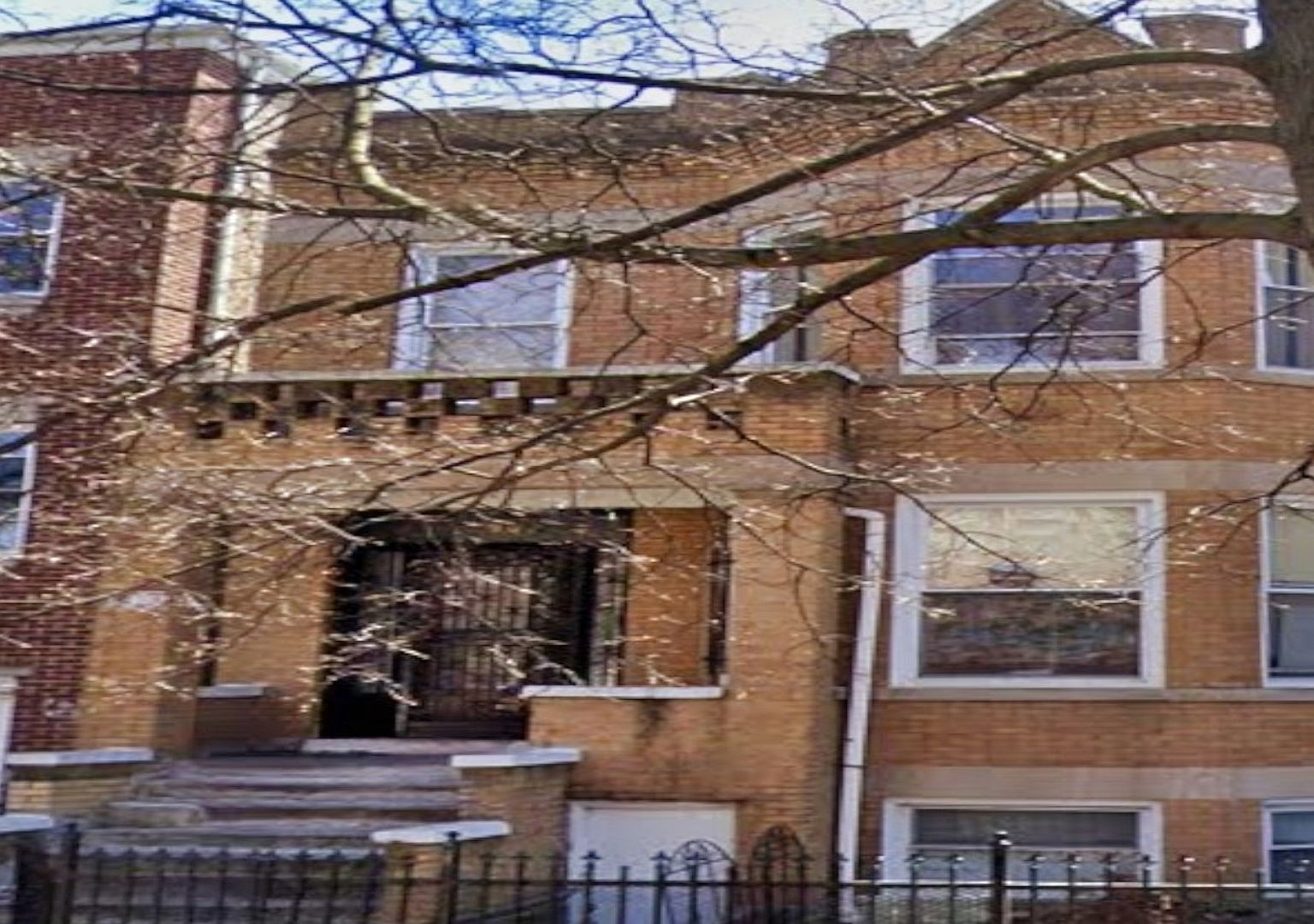 3907 W Van Buren St Chicago, IL 60624 - Thumbnail 2