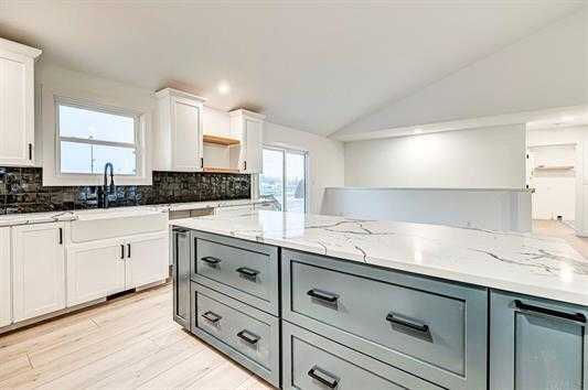 804 Somerfield Dr, Lakeville, IN, USA, 46536 - Thumbnail 3