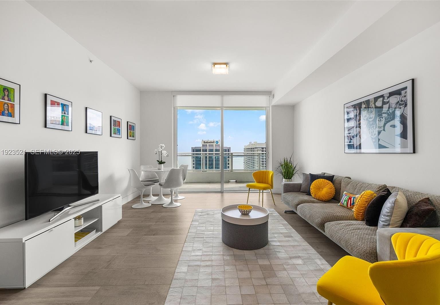 1080 Brickell Ave UNIT 3602 Miami, FL 33131 - Thumbnail 2