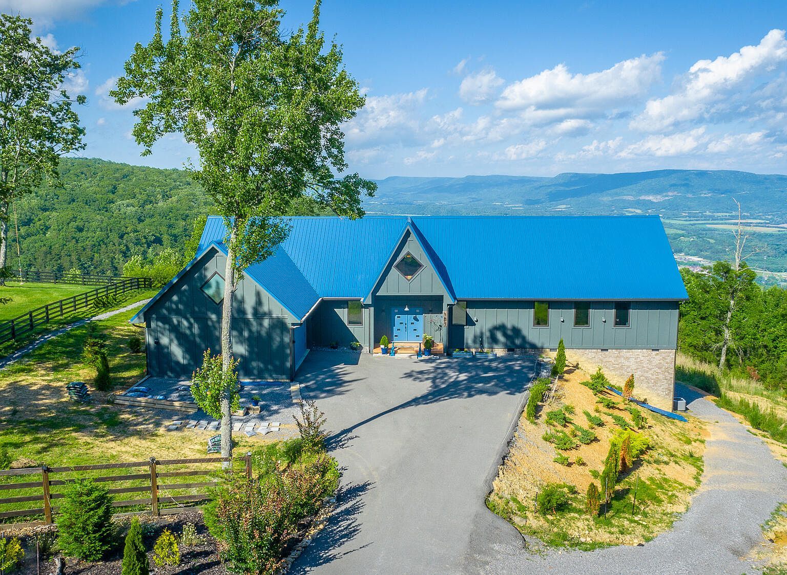 181 Sky High Trl Dunlap, TN 37327 - Thumbnail 2