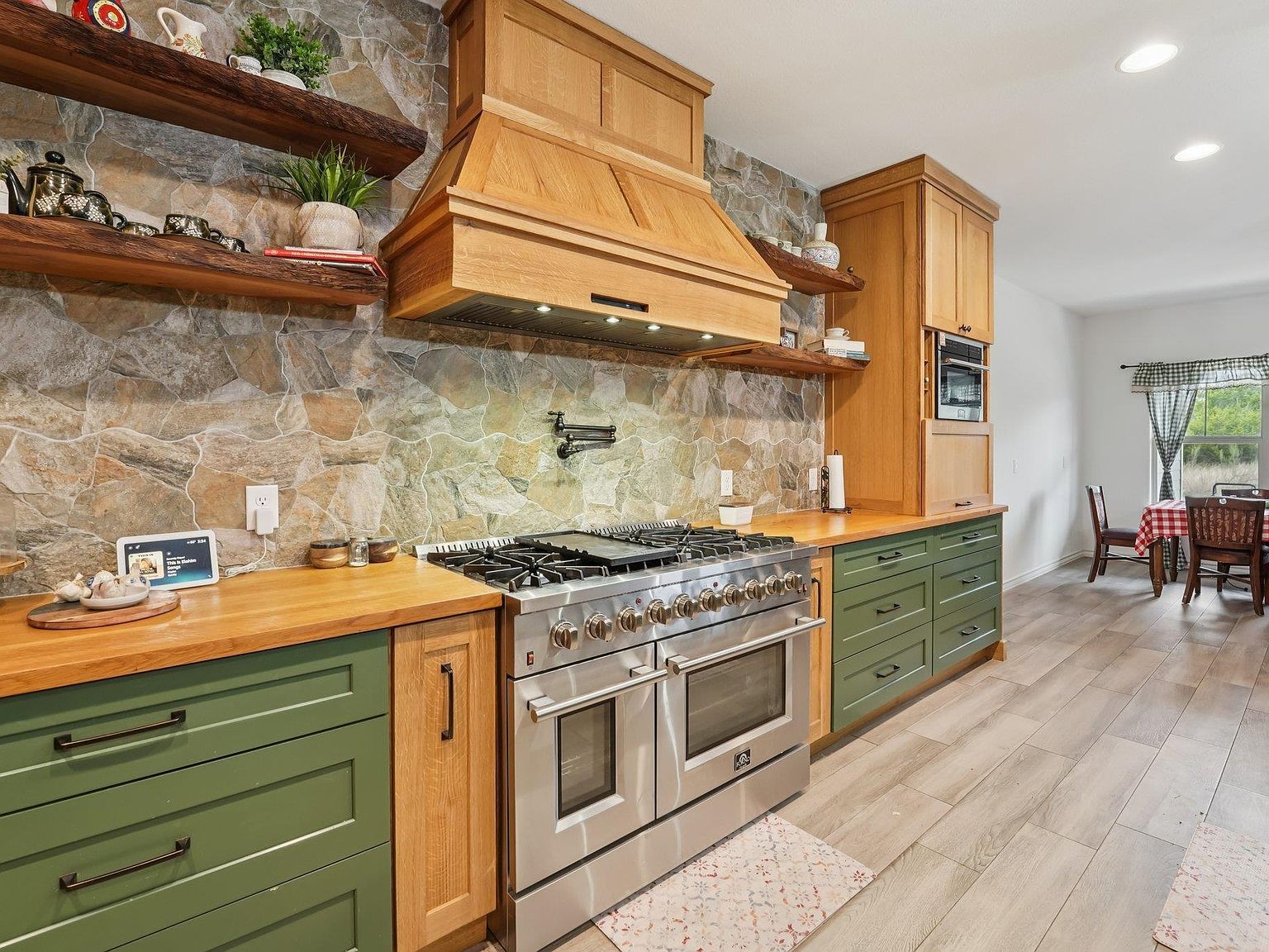 156 Three Creeks Dr Bertram, TX 78605 - Thumbnail 2