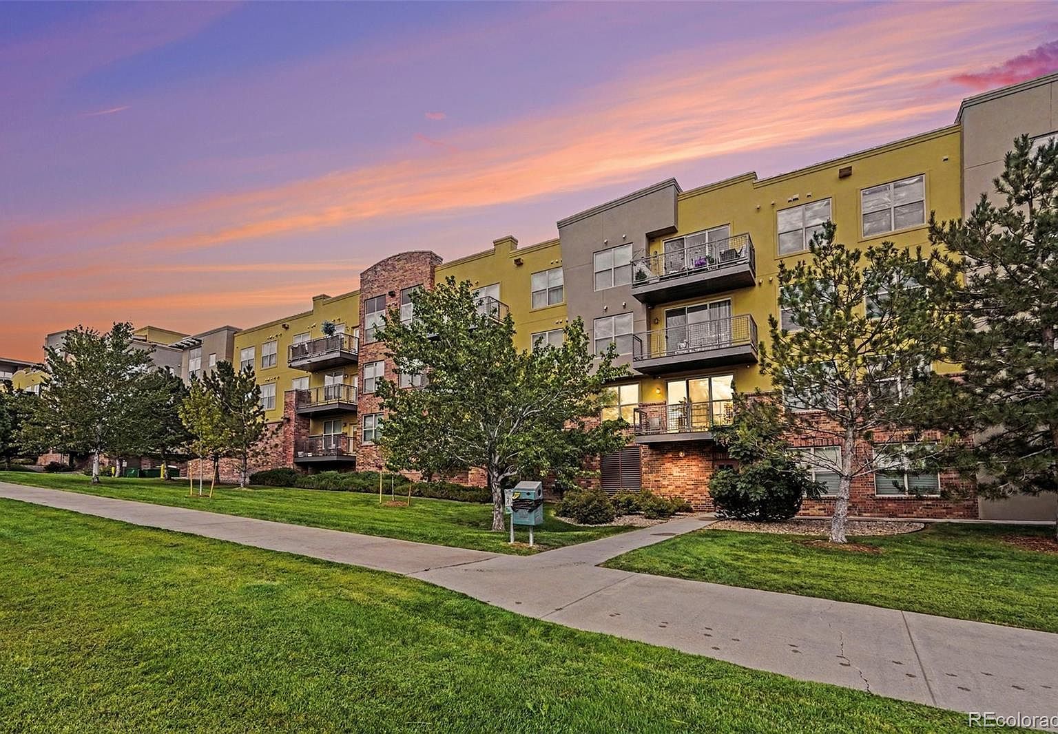 9039 E Panorama Circle #C205 Englewood, CO 80112, 80112