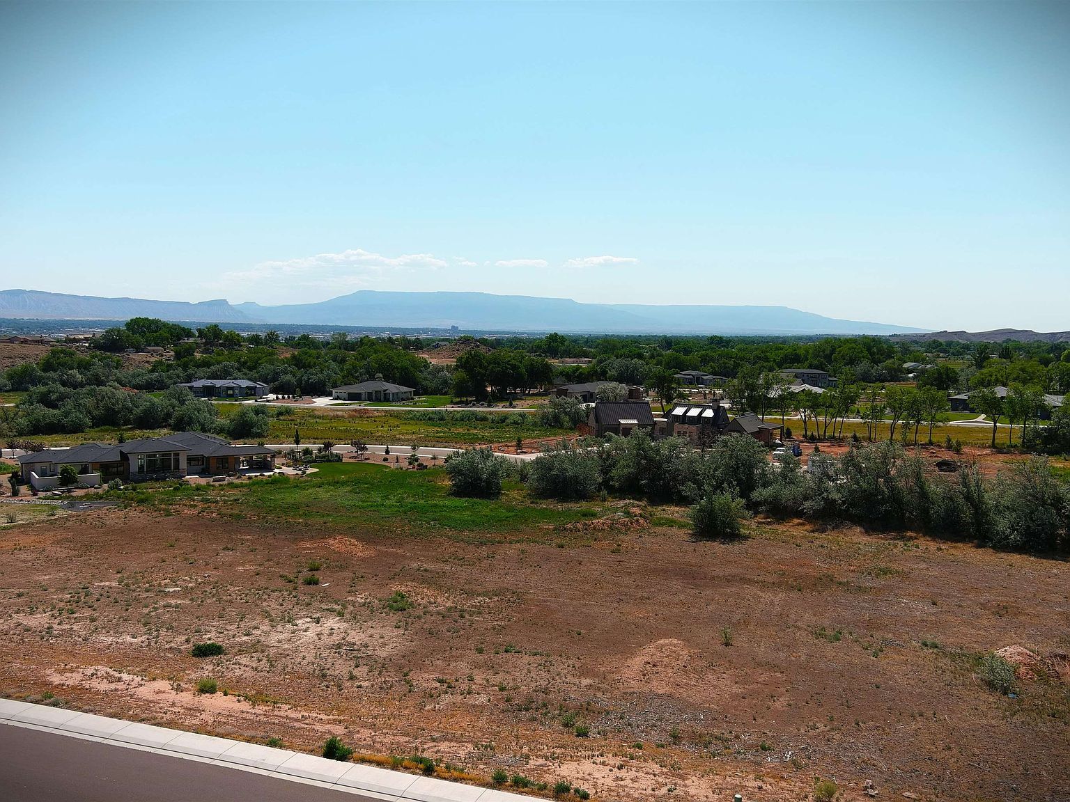 662 Soaring Eagle Dr Grand Junction, CO 81507 - Thumbnail 2