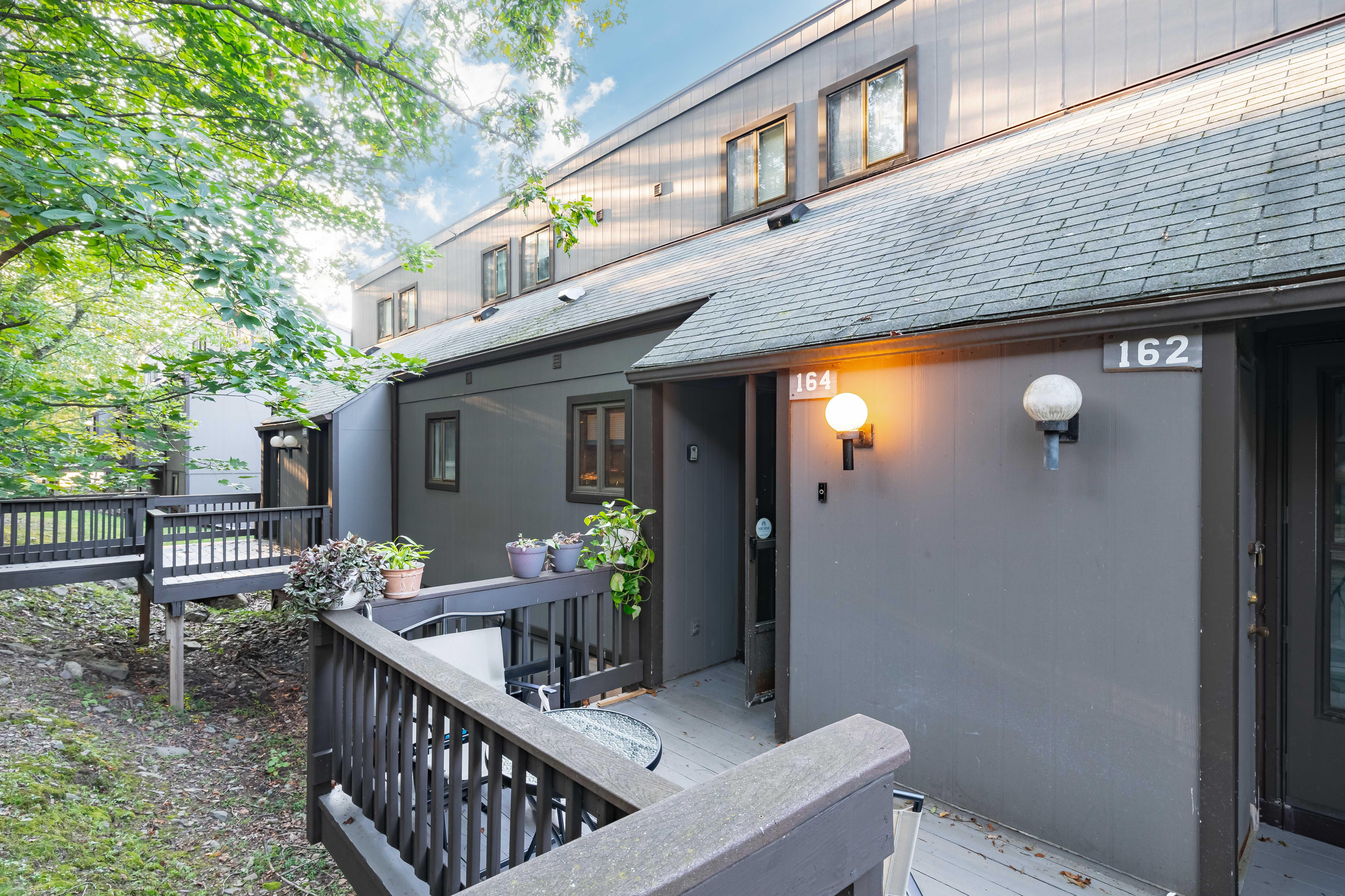 164 Upper Village Way, Tannersville, Jackson Township, PA 18372, USA  | Town Home