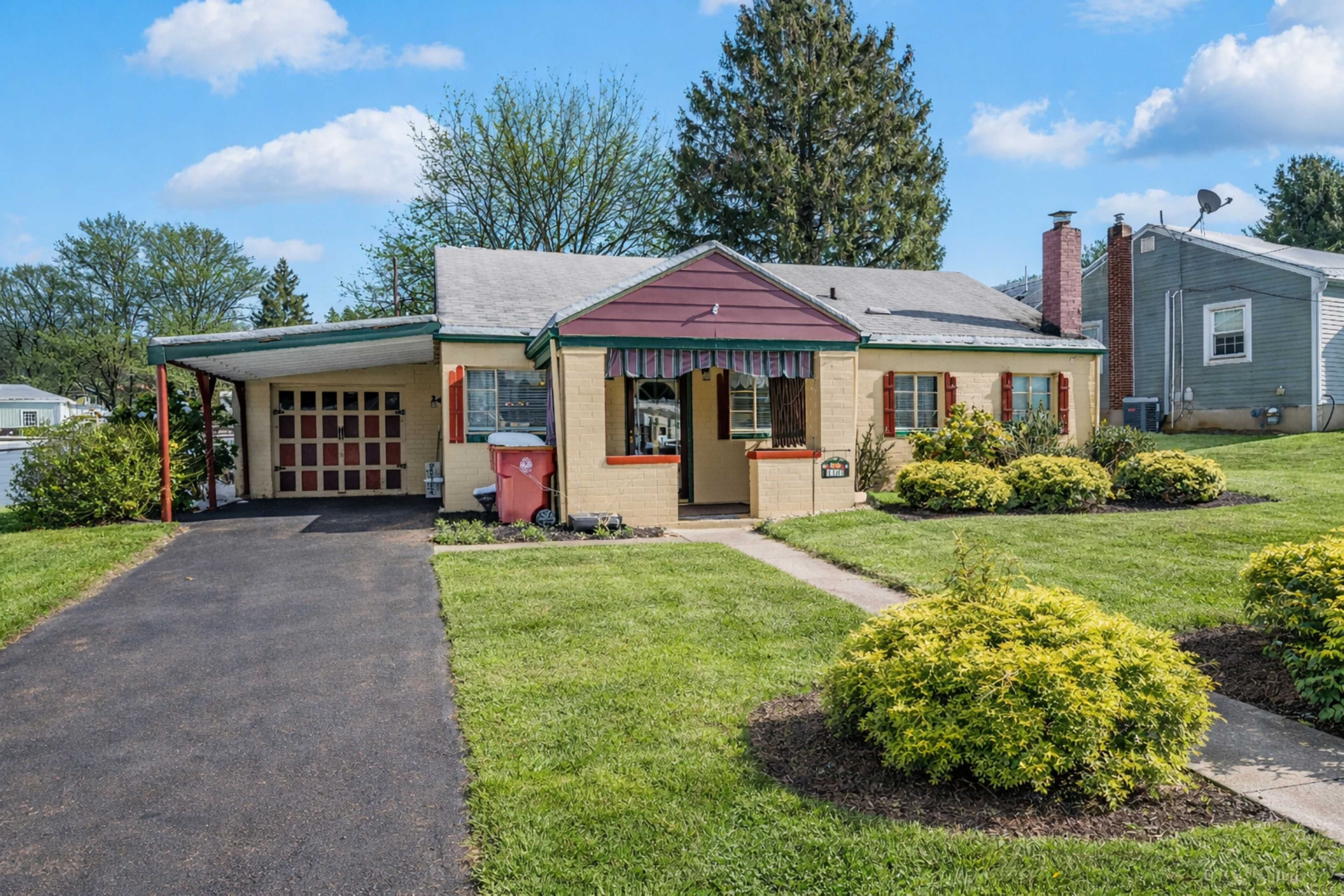 1407 Richmond Road, Easton, PA, USA, 18040  | Single Family