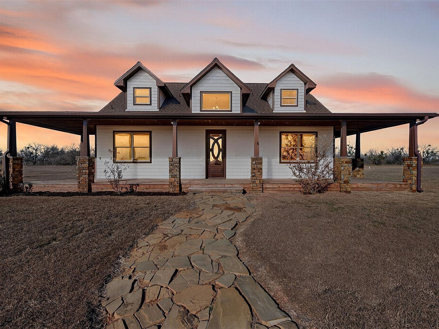 160 Lc Young Rd Graham, TX 76450 - Thumbnail 2