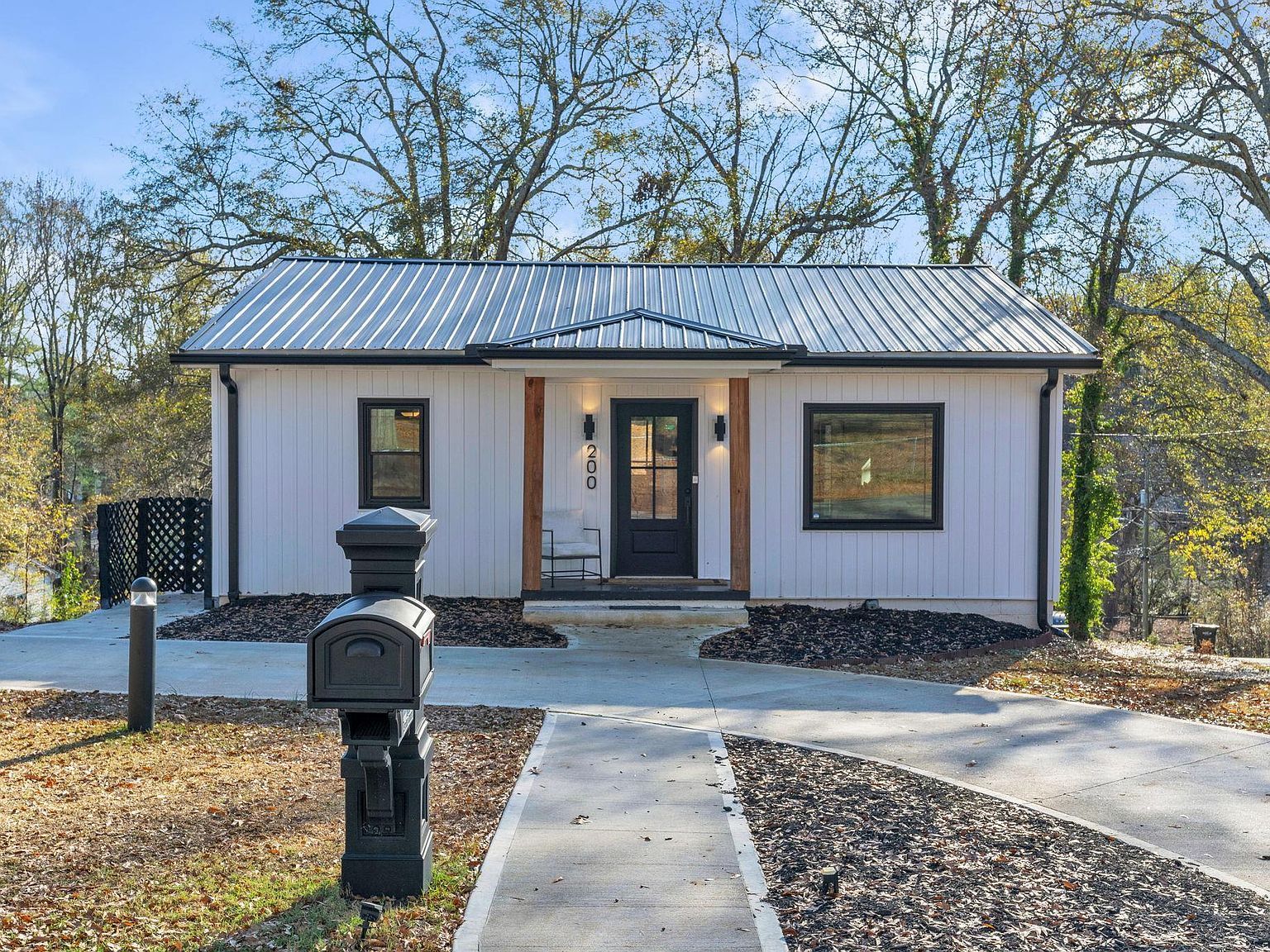 200 Saint Lo Cir Easley, SC 29640 - Thumbnail 2