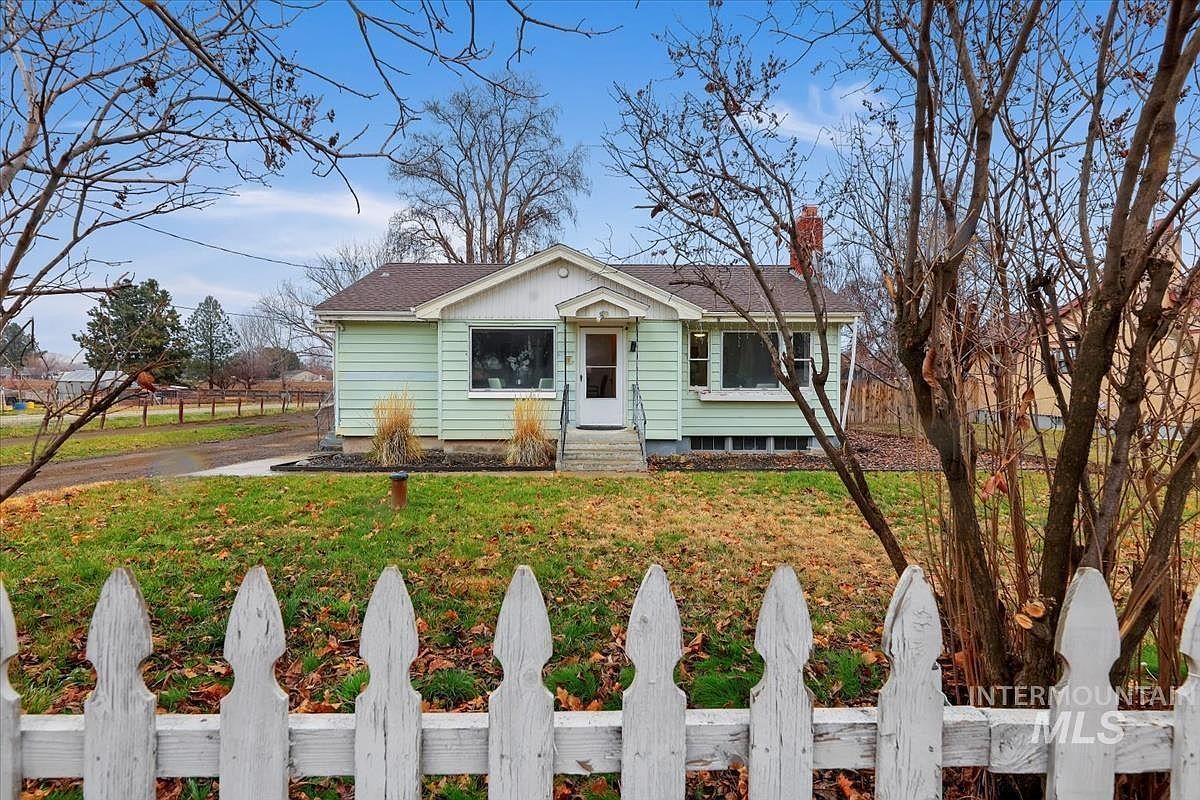 2090 N Washington Ave Emmett, ID 83617 - Thumbnail 2