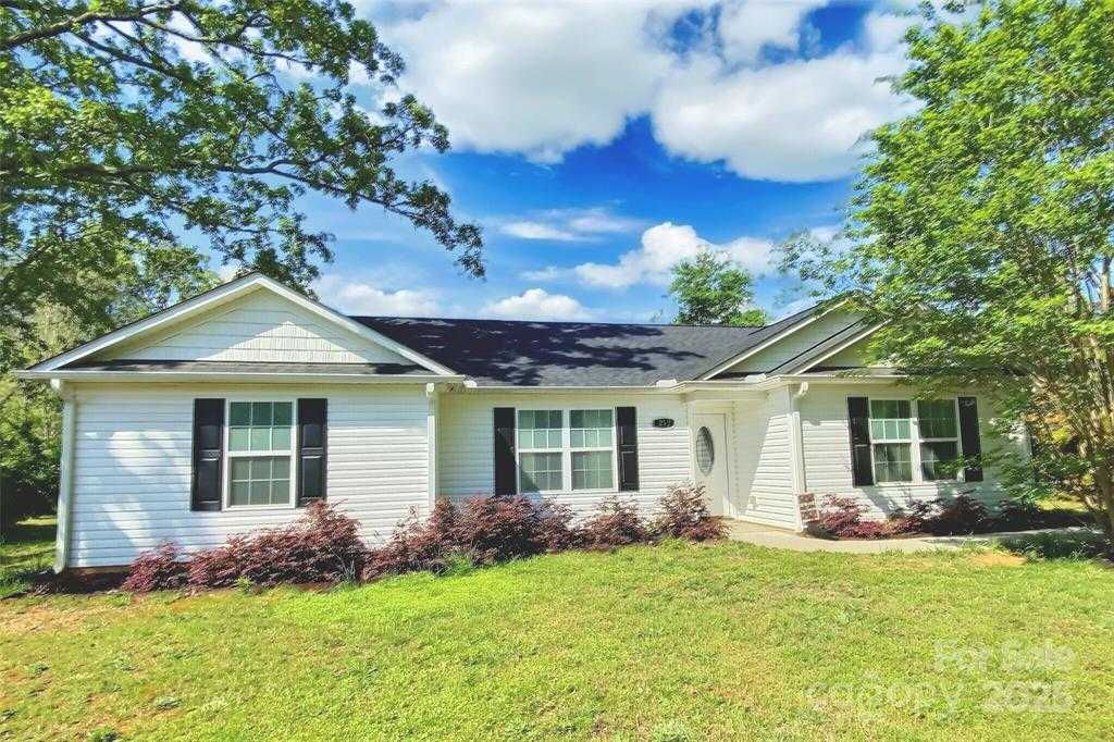 252 South Potter Road, Lancaster, SC, USA, 29720  | Single Family