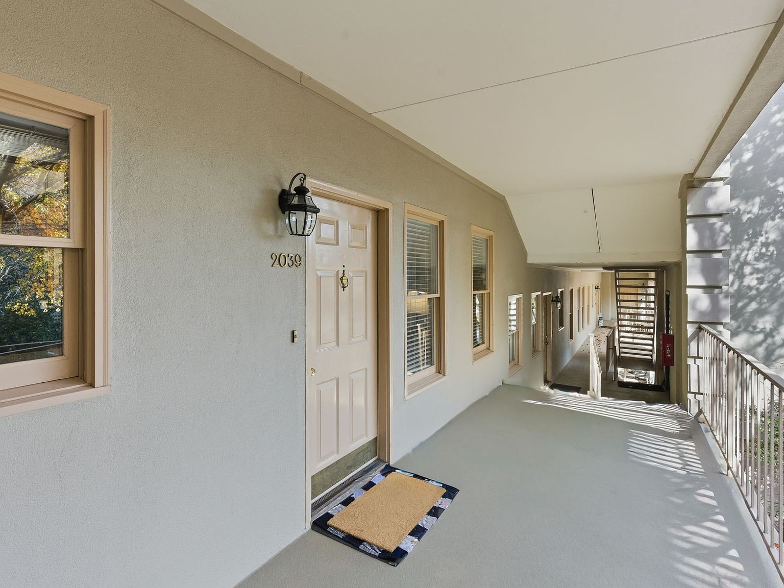 2039 Lombardy Ave Nashville, TN 37215 - Thumbnail 2