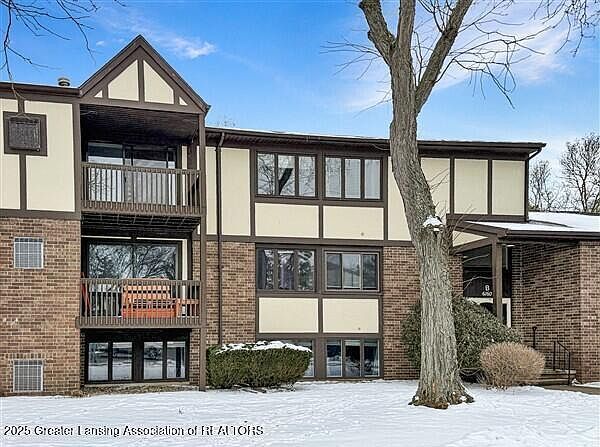 6160 Innkeepers Ct APT 68 East Lansing, MI 48823 - Thumbnail 2