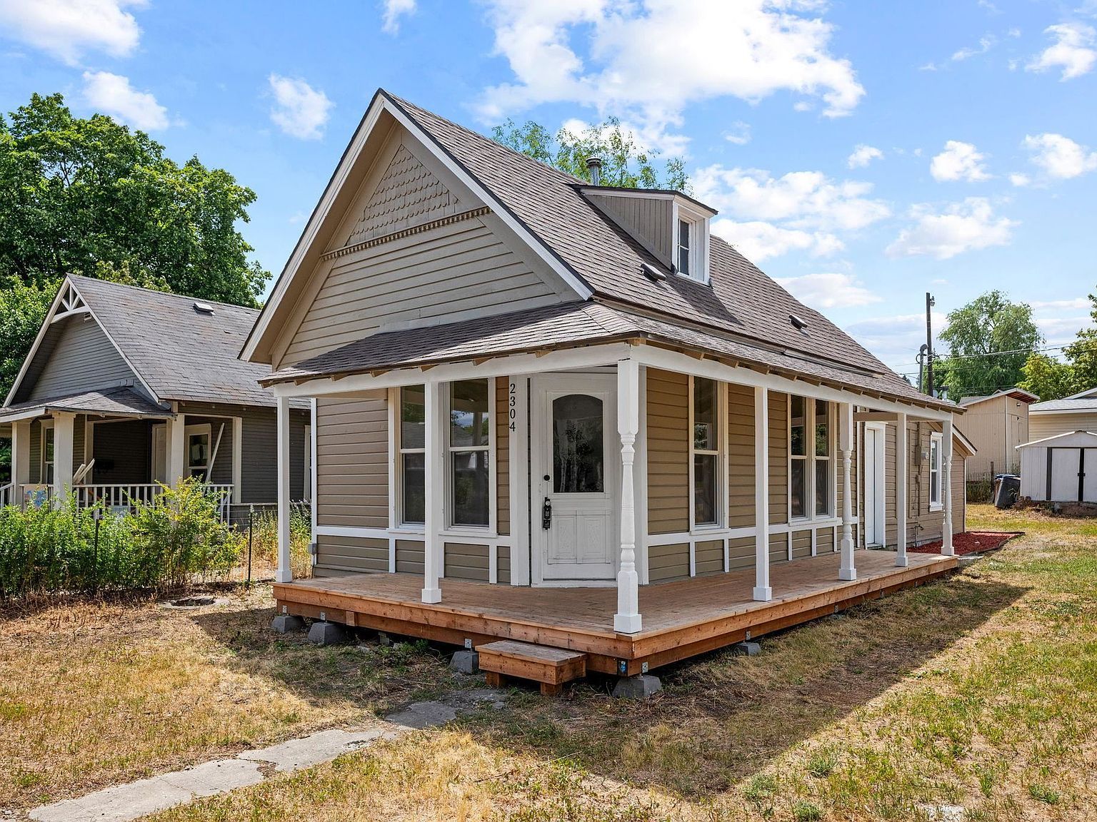 2304 E 6th Ave Spokane, WA 99202 - Thumbnail 2