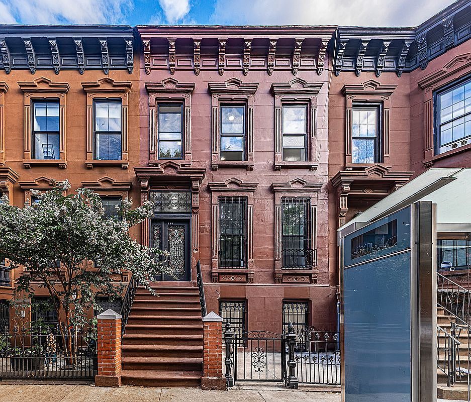 902 Lafayette Ave Brooklyn, NY 11221 - Thumbnail 2