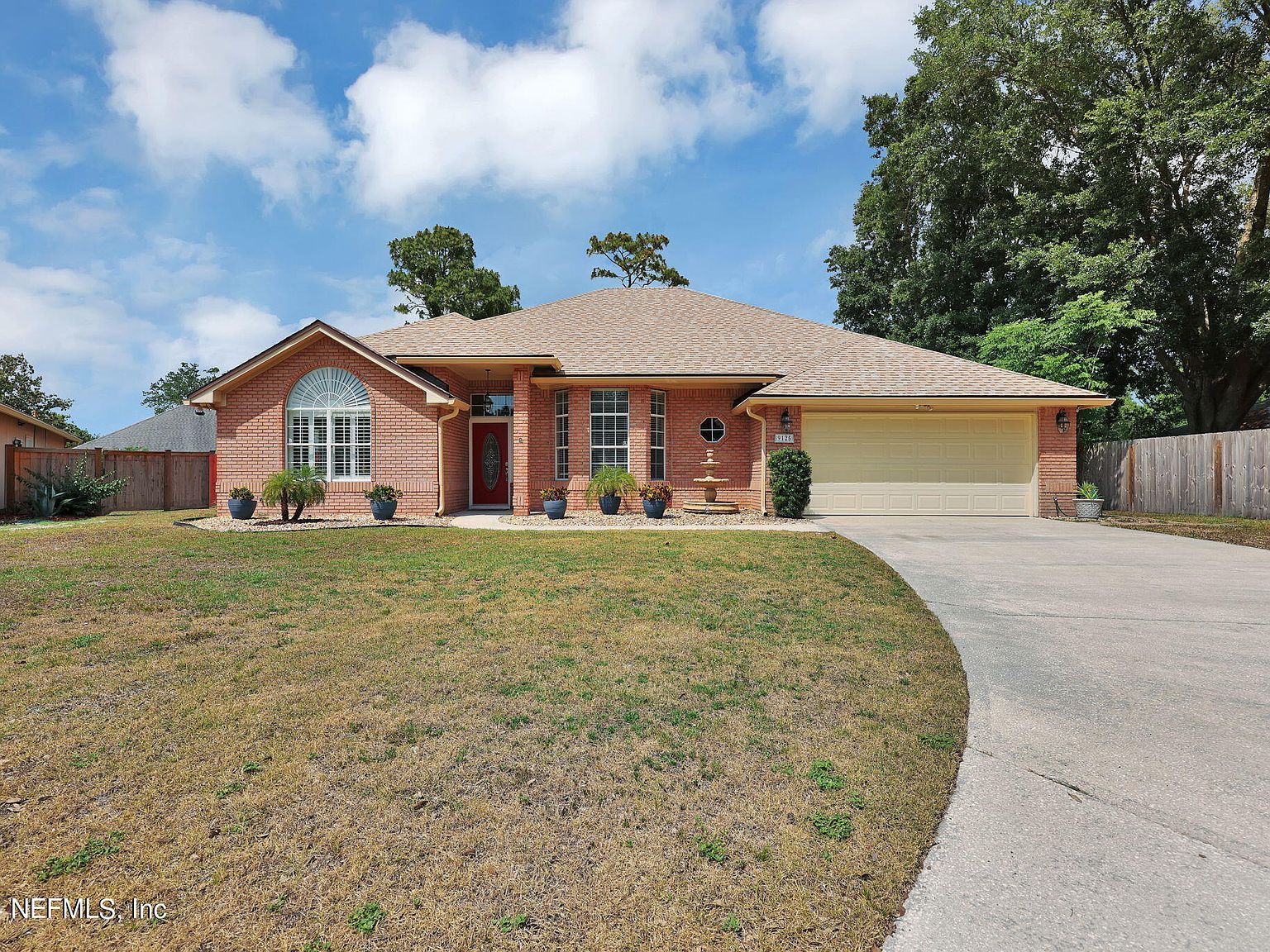 9125 Wyndhurst Ct Jacksonville, FL 32244 - Thumbnail 2