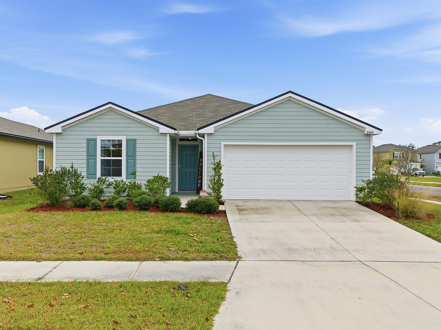 2437 Falling Star Ln Green Cove Springs, FL 32043 - Thumbnail 2