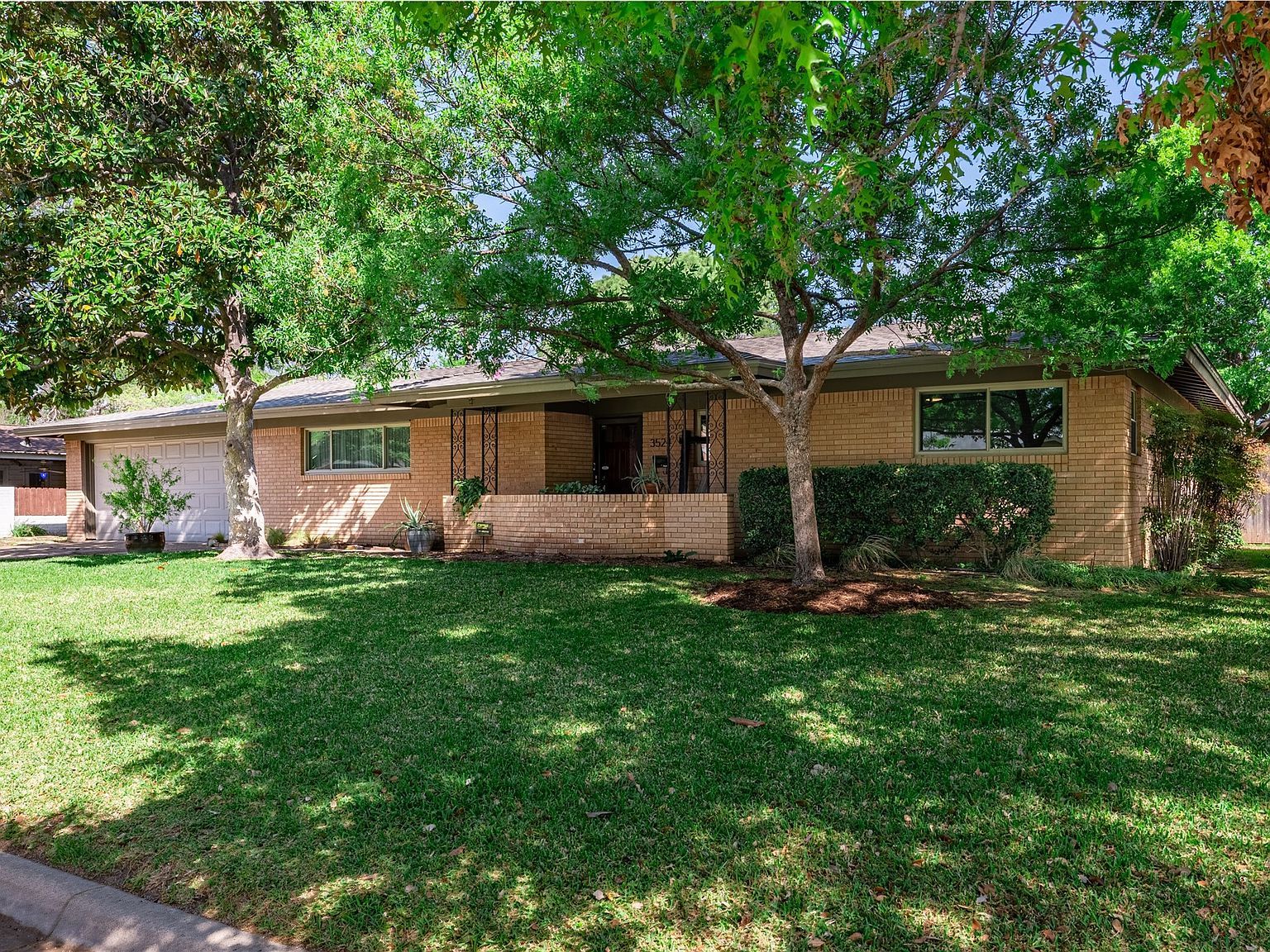 3524 Wooten Dr Fort Worth, TX 76133  | Single Family