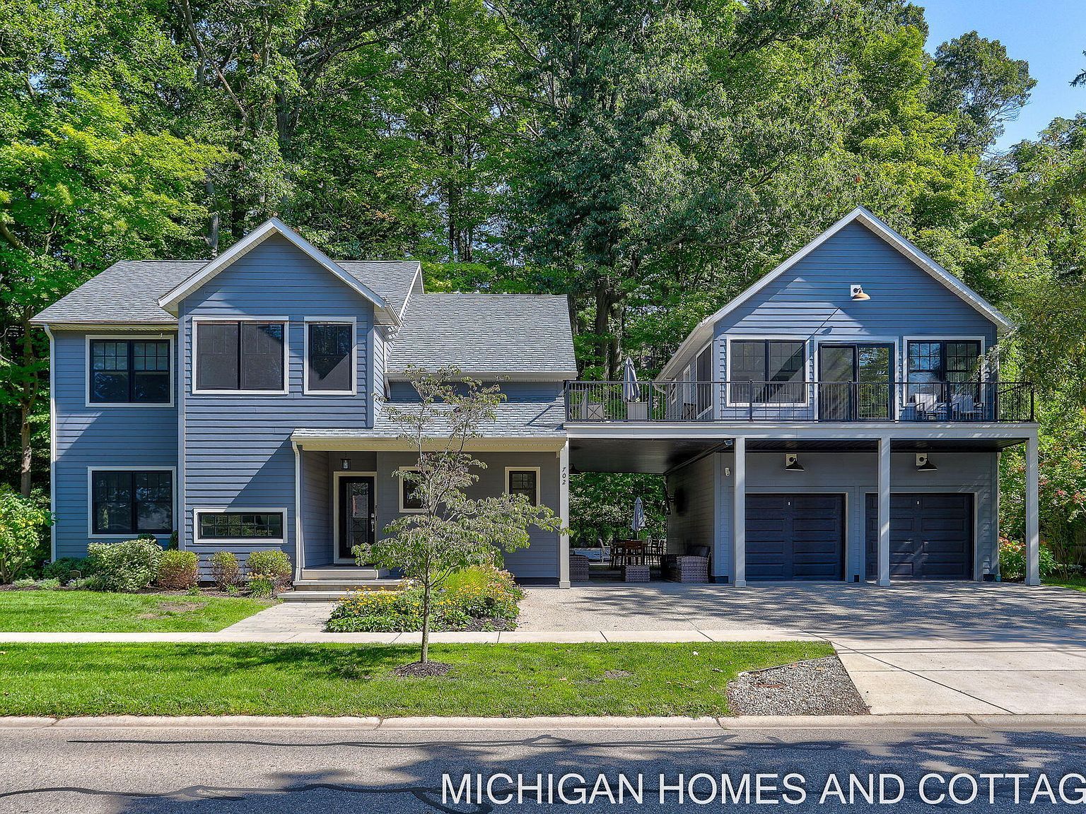 702 Lake St Saugatuck, MI 49453  | Single Family