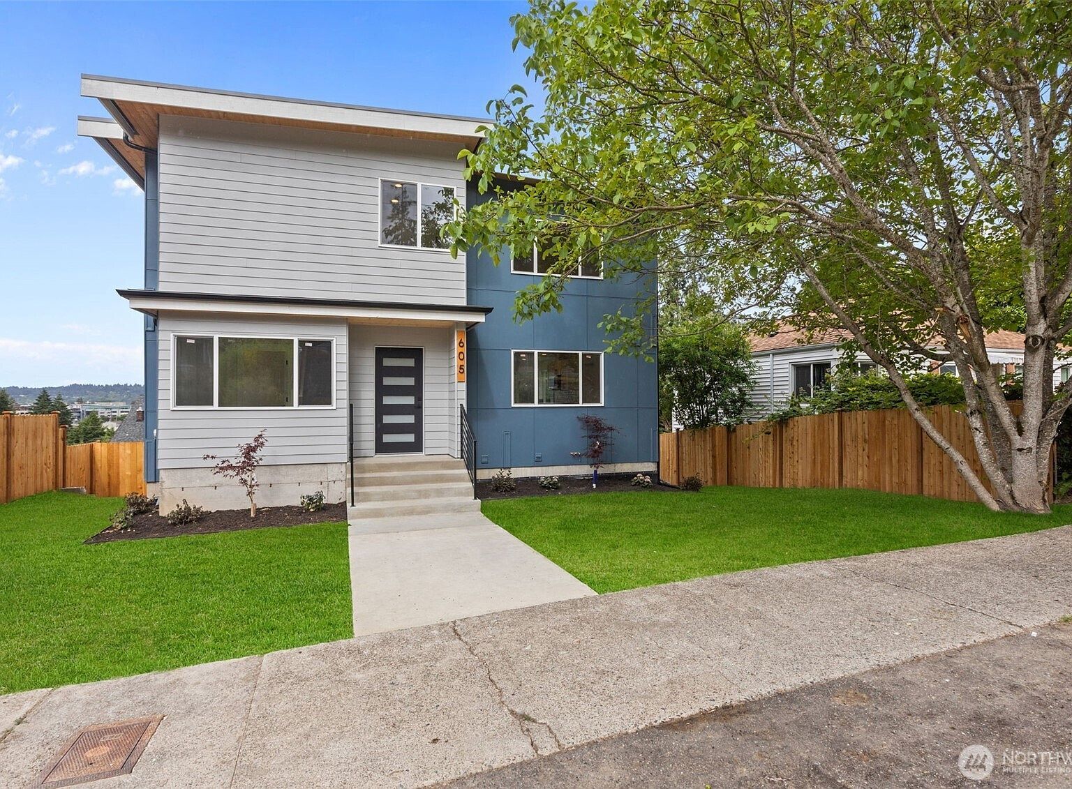 605 Prospect Ave N Kent, WA 98030 - Thumbnail 2