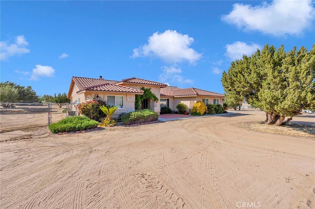 8626 Coyote Trl Oak Hills, CA 92344  | Single Family