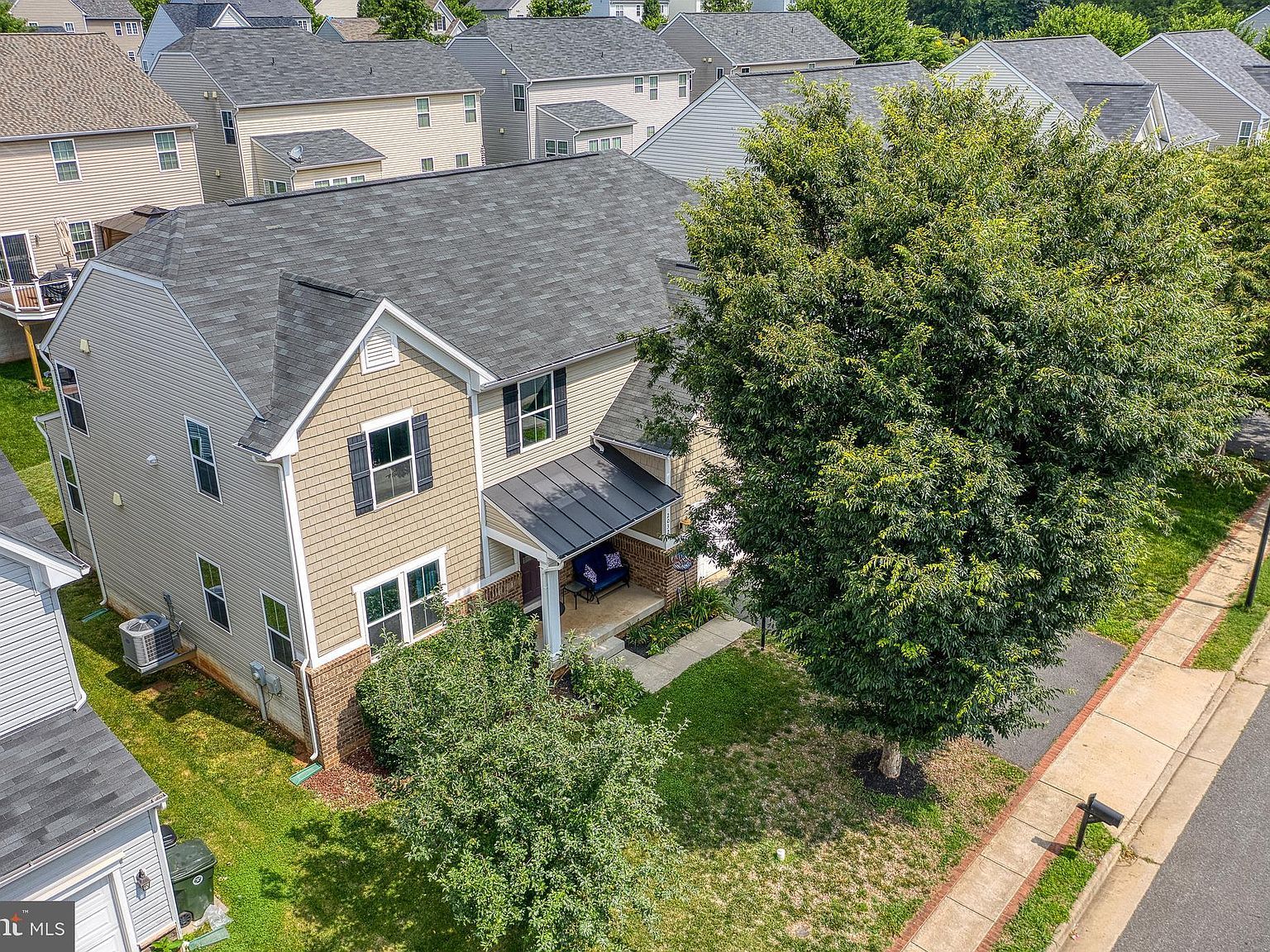 2032 Magnolia Cir Culpeper, VA 22701 - Thumbnail 2