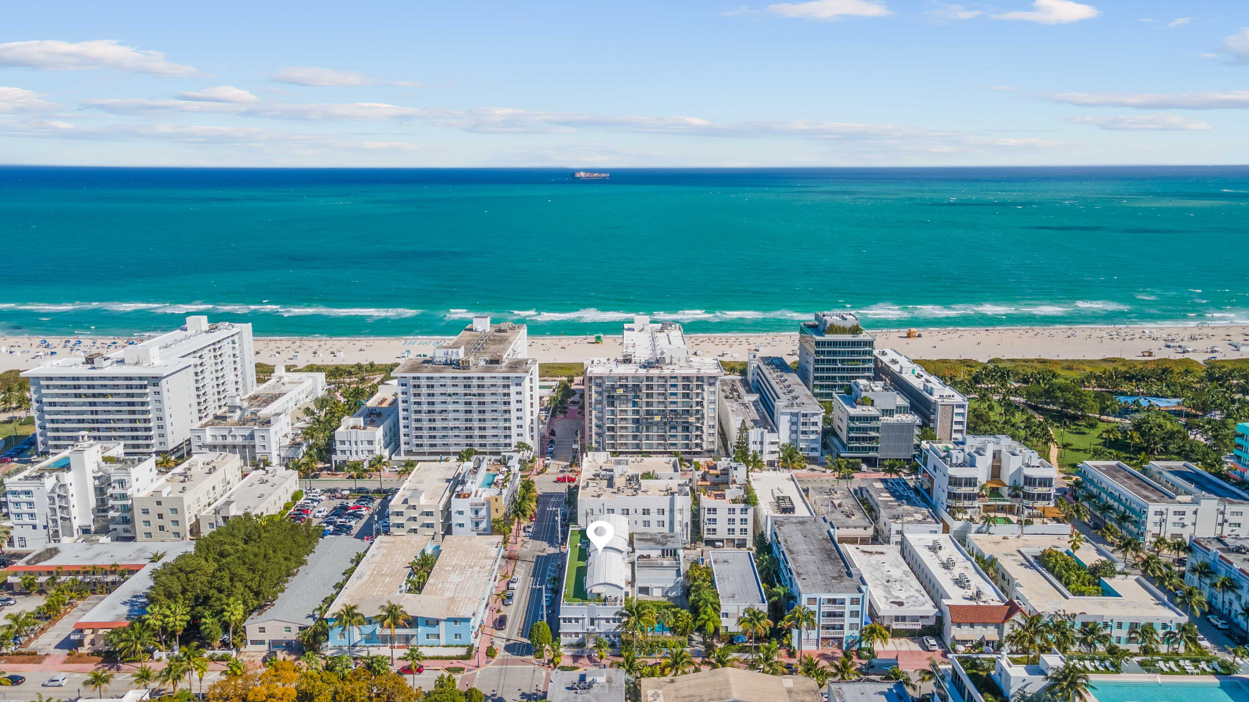 361 Collins Avenue, Miami Beach, FL, USA, 33139 - Thumbnail 2