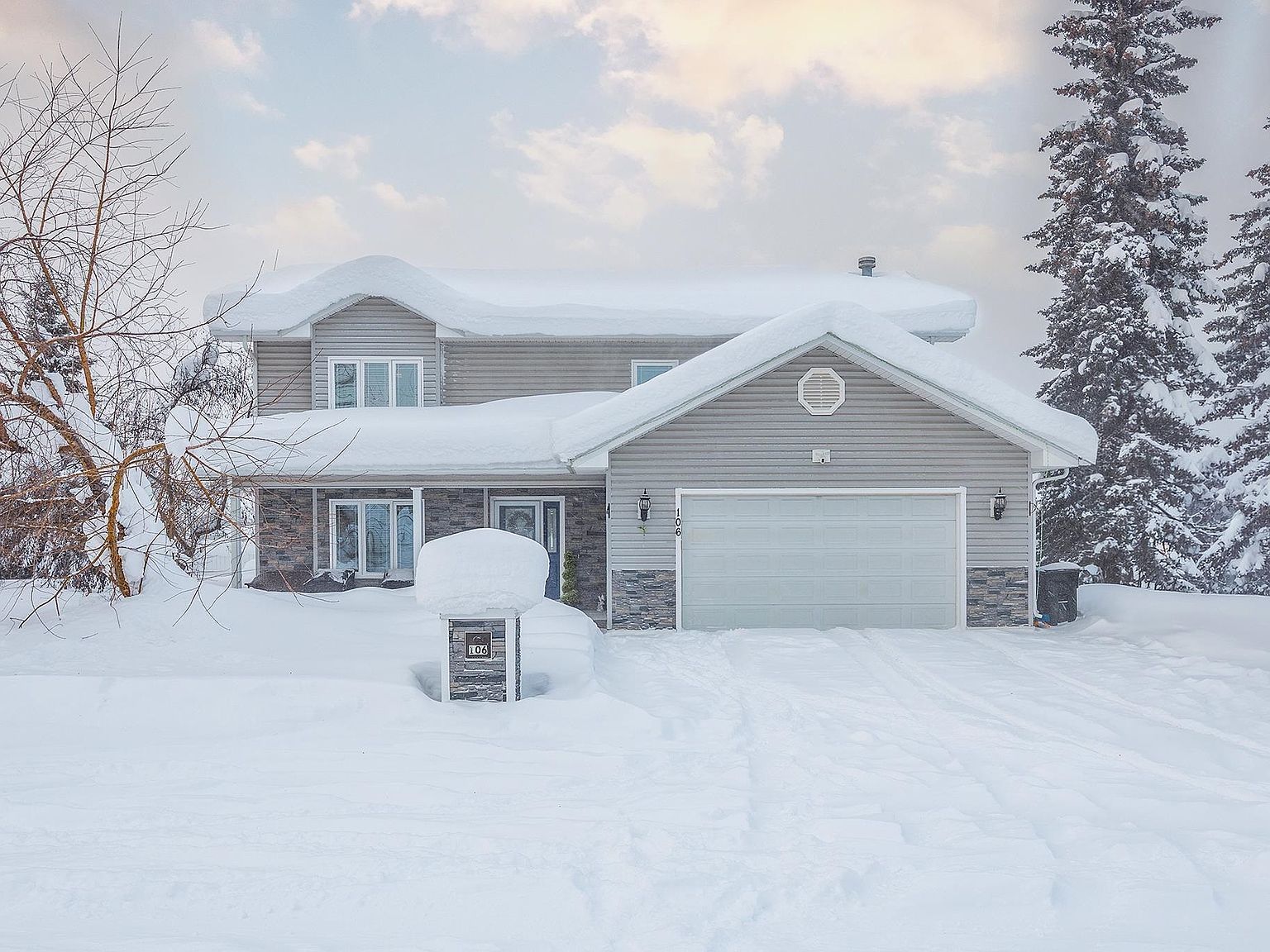 106 Chief Evan Dr Fairbanks, AK 99709 - Thumbnail 2