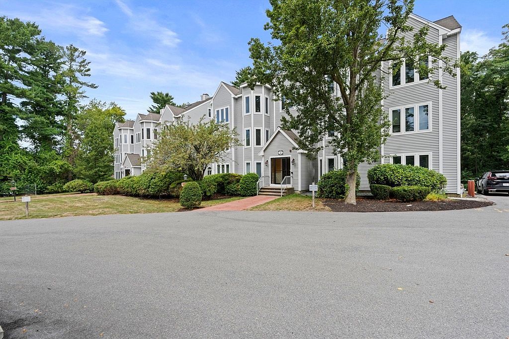 72 Kim Ter #C Stoughton, MA 02072 - Thumbnail 2