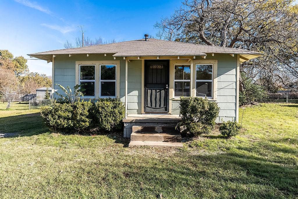 306 6th St Palestine, TX 75803 - Thumbnail 2