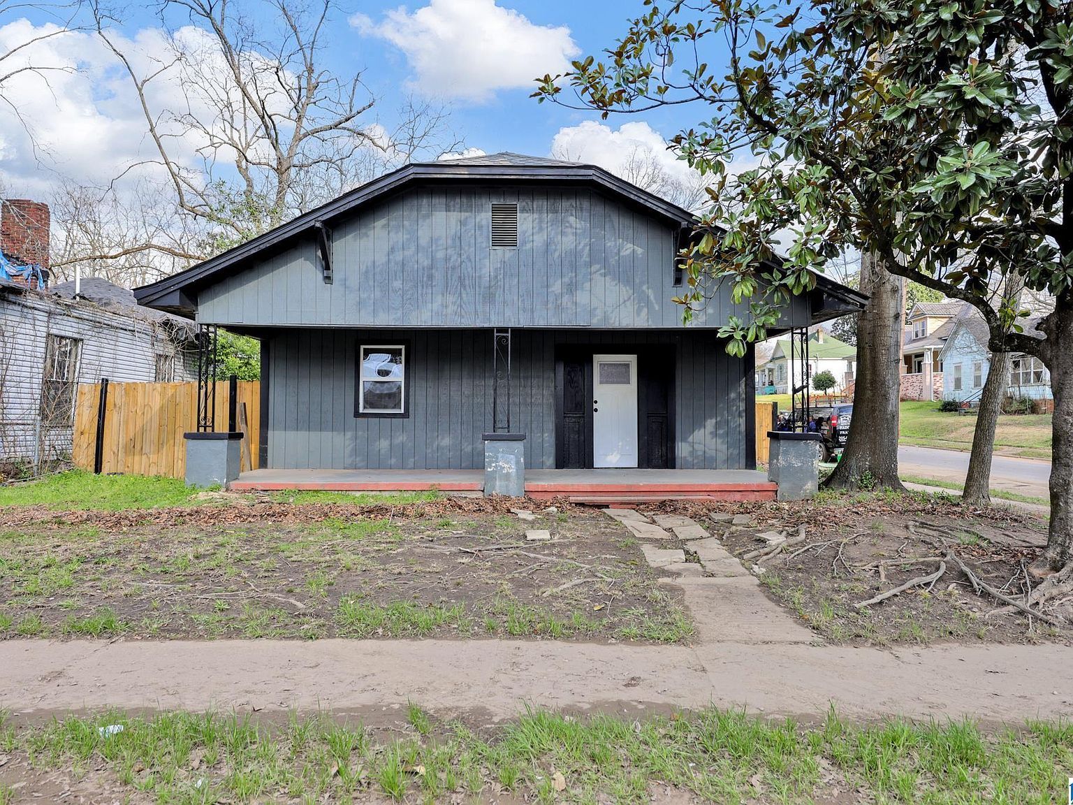 527 Lexington St Birmingham, AL 35224 - Thumbnail 2