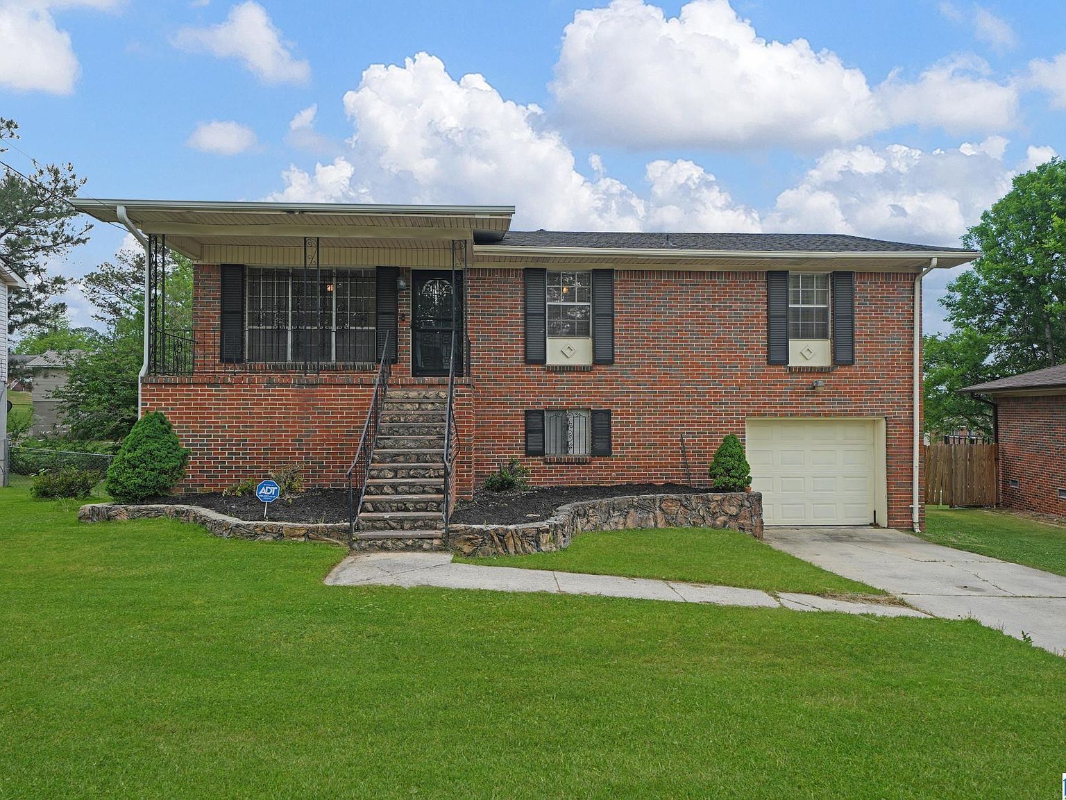 632 Tree Haven Dr Birmingham, AL 35214  | Single Family