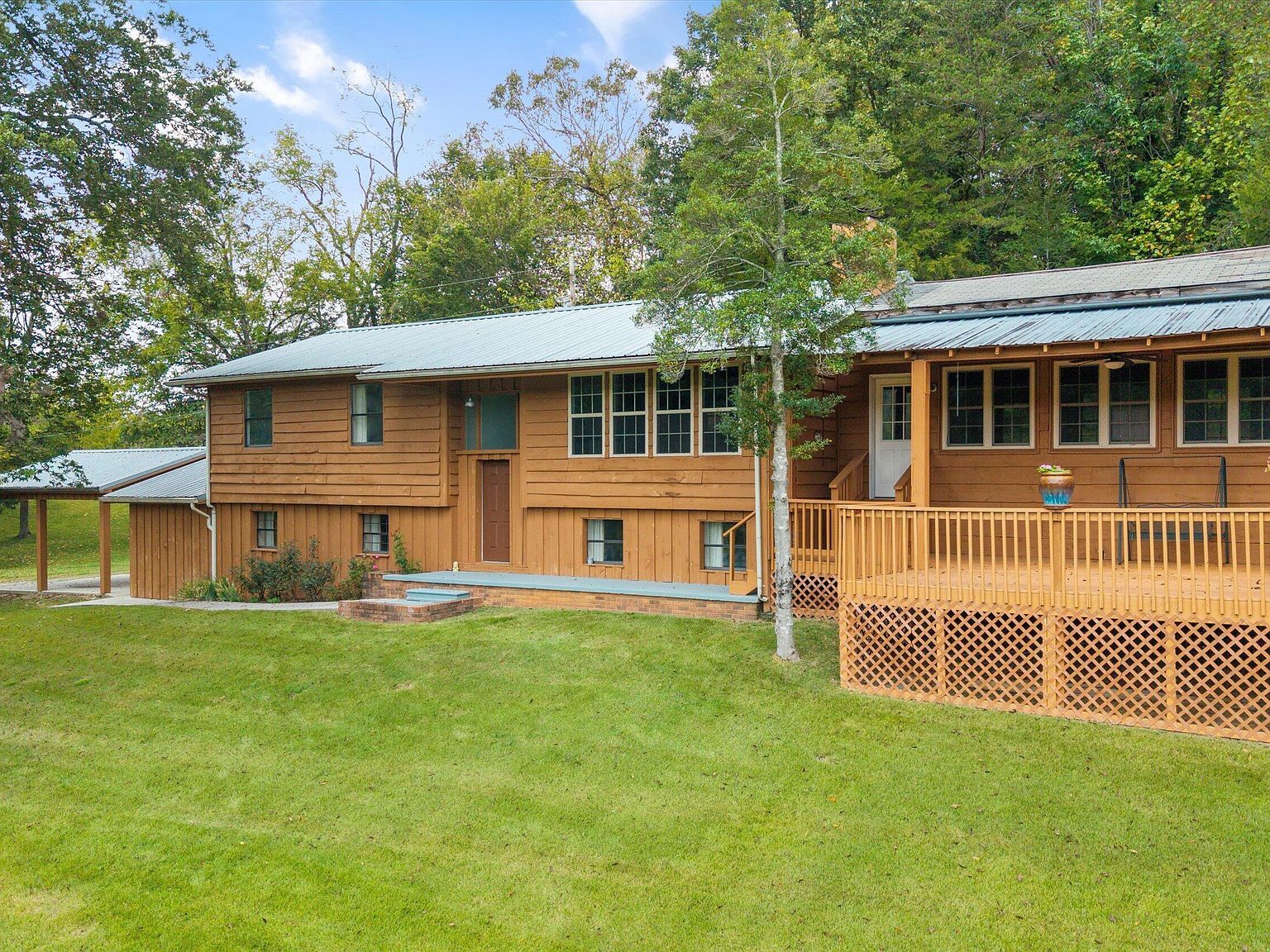 224 Webb Rd Townsend, TN 37882 - Thumbnail 2