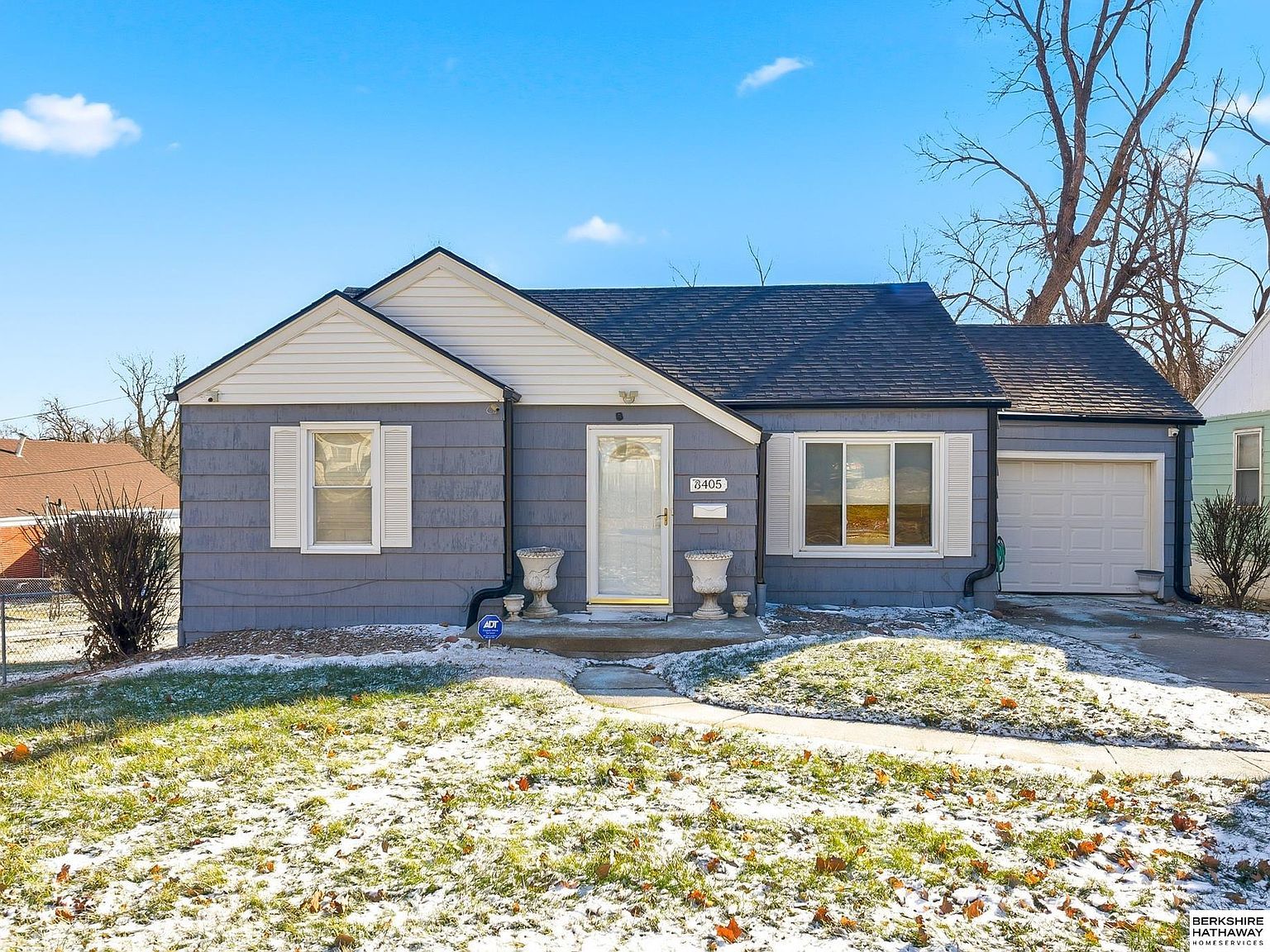 3405 Ernst St Omaha, NE 68112 - Thumbnail 2