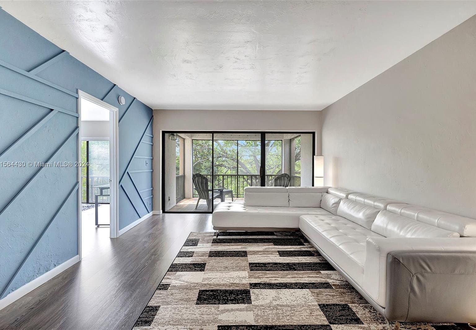 6010 S Falls Circle Dr APT 419 Lauderhill, FL 33319 - Thumbnail 2