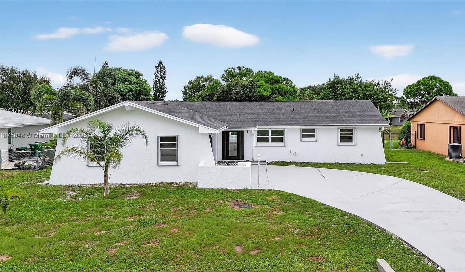 2221 SE Sidonia St Port Saint Lucie, FL 34952 - Thumbnail 2