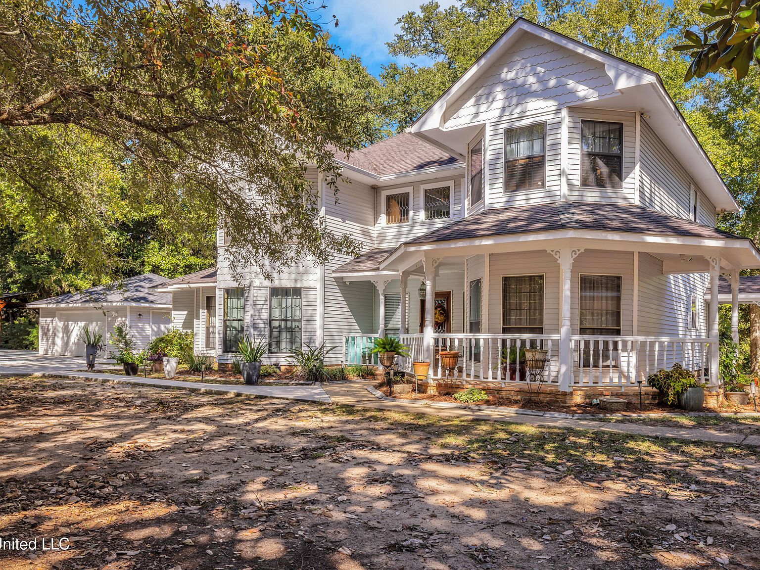 1613 Fairhaven Dr Gautier, MS 39553 - Thumbnail 2