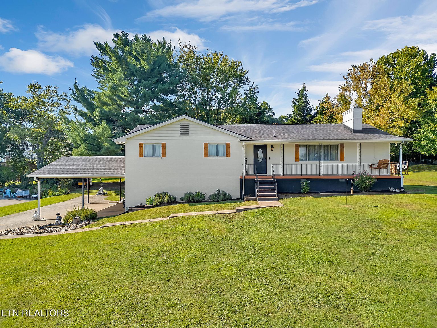 217 Mayview Dr Powell, TN 37849 - Thumbnail 2