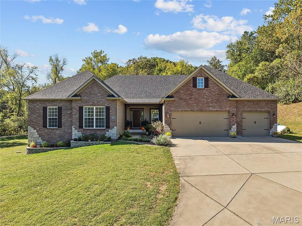 409 Griffith Ln Chesterfield, MO 63005 - Thumbnail 2
