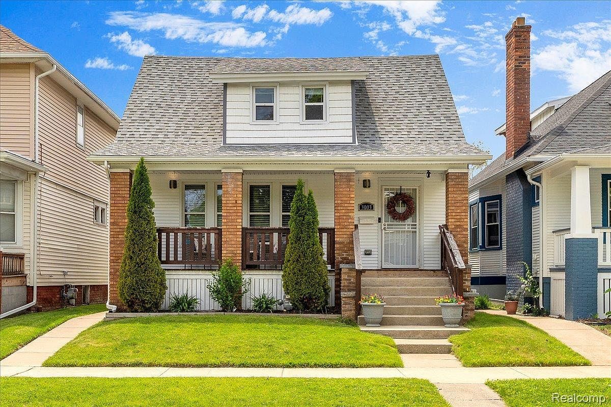 3003 Fischer St Detroit, MI 48214, 48214