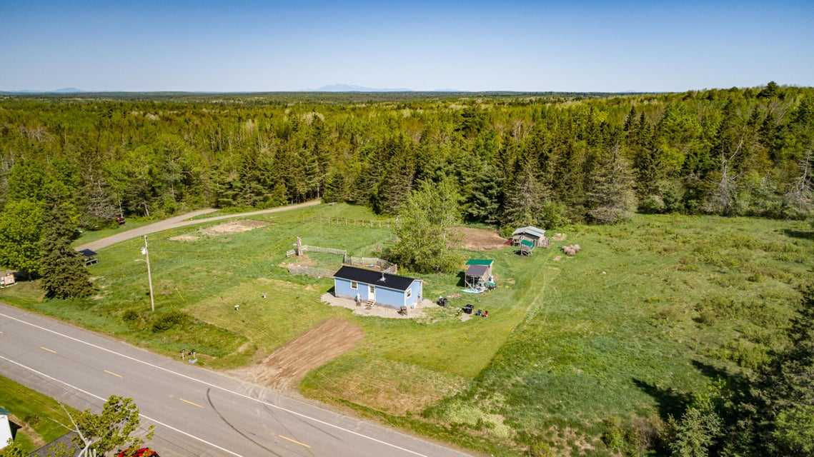 946 Main Road, Springfield, ME 04487, USA  | Single Family