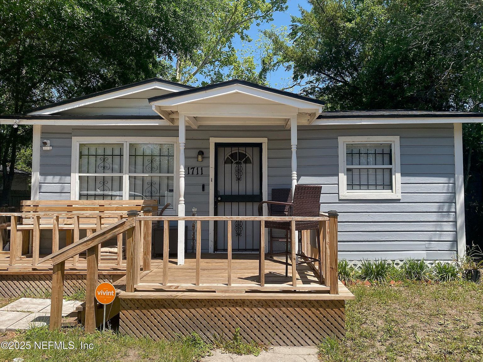 1711 W 27th St Jacksonville, FL 32209 - Thumbnail 2