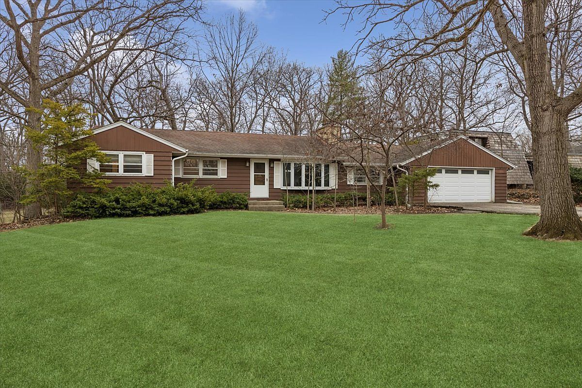 S645 Forest St Winfield, IL 60190  | Single Family