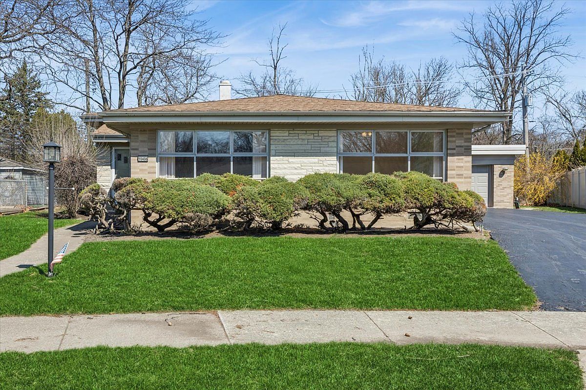 10406 Preston St Westchester, IL 60154  | Single Family
