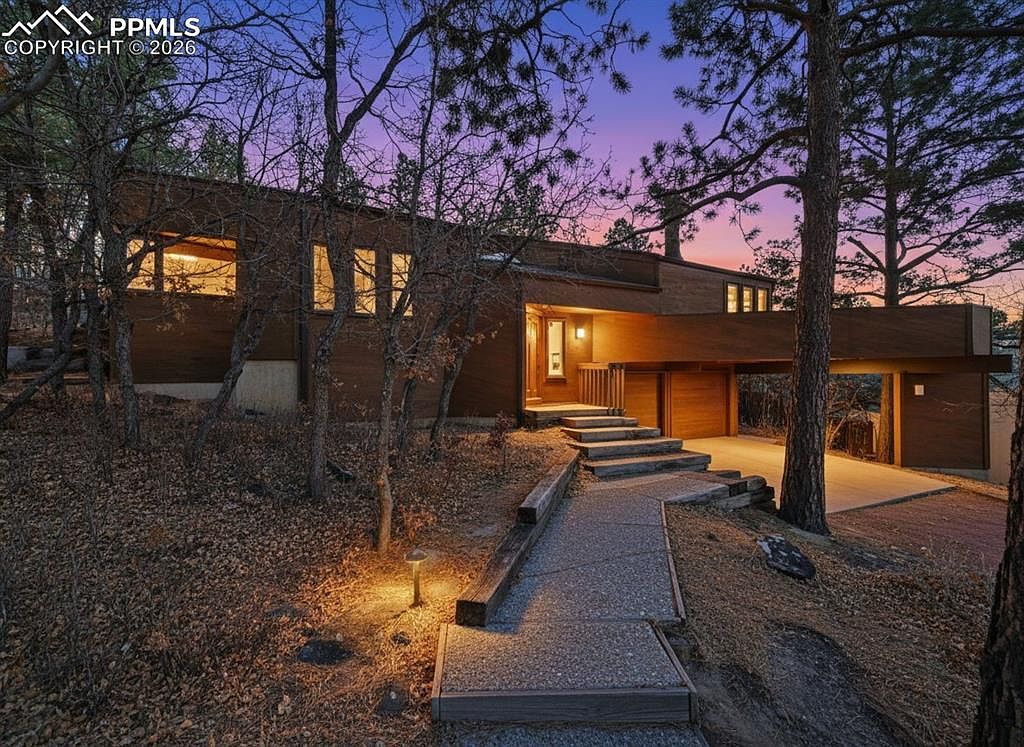 6985 Blackhawk Pl Colorado Springs, CO 80919 - Thumbnail 2