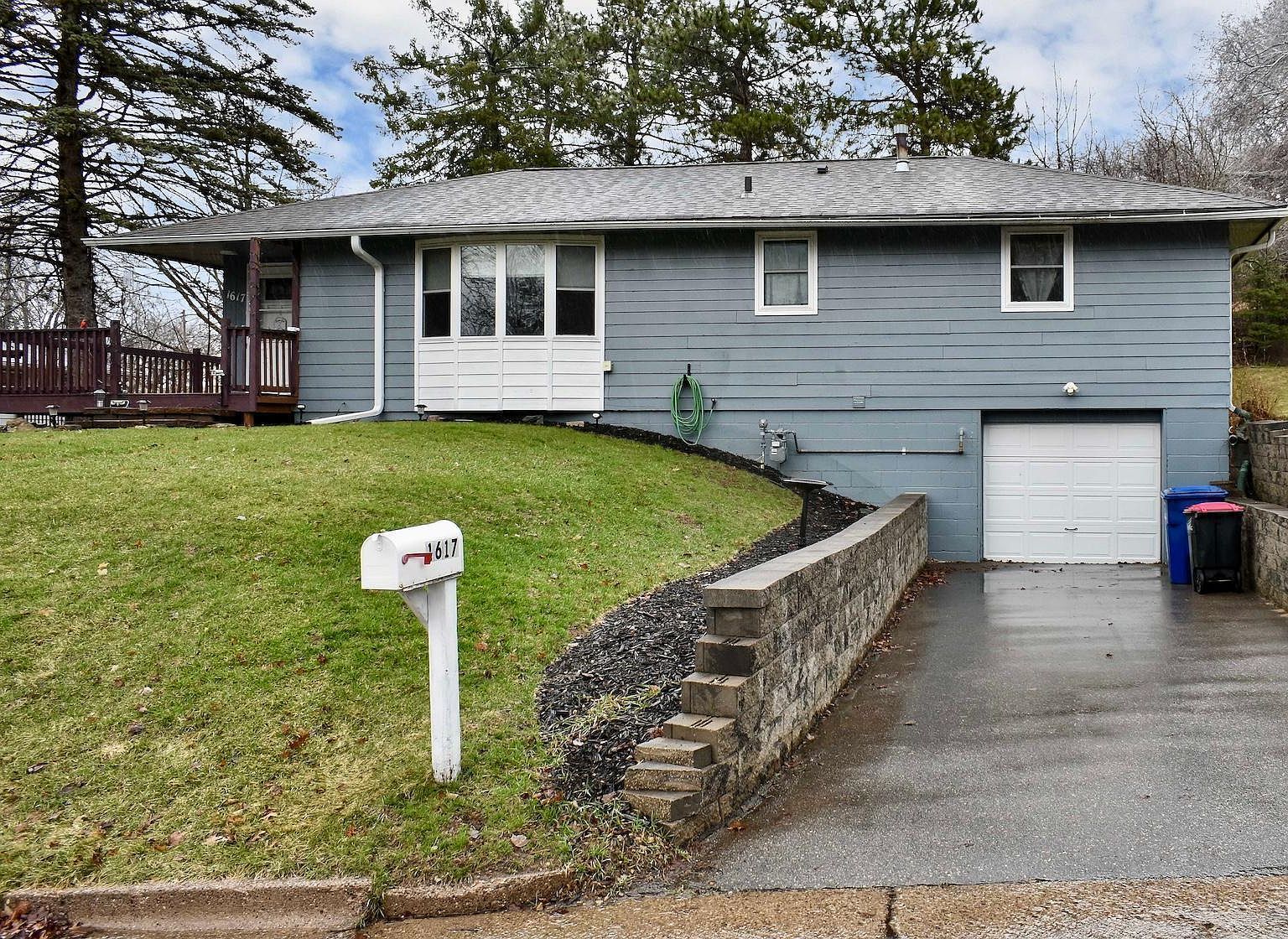 1617 Poplar Dr Red Wing, MN 55066  | Single Family