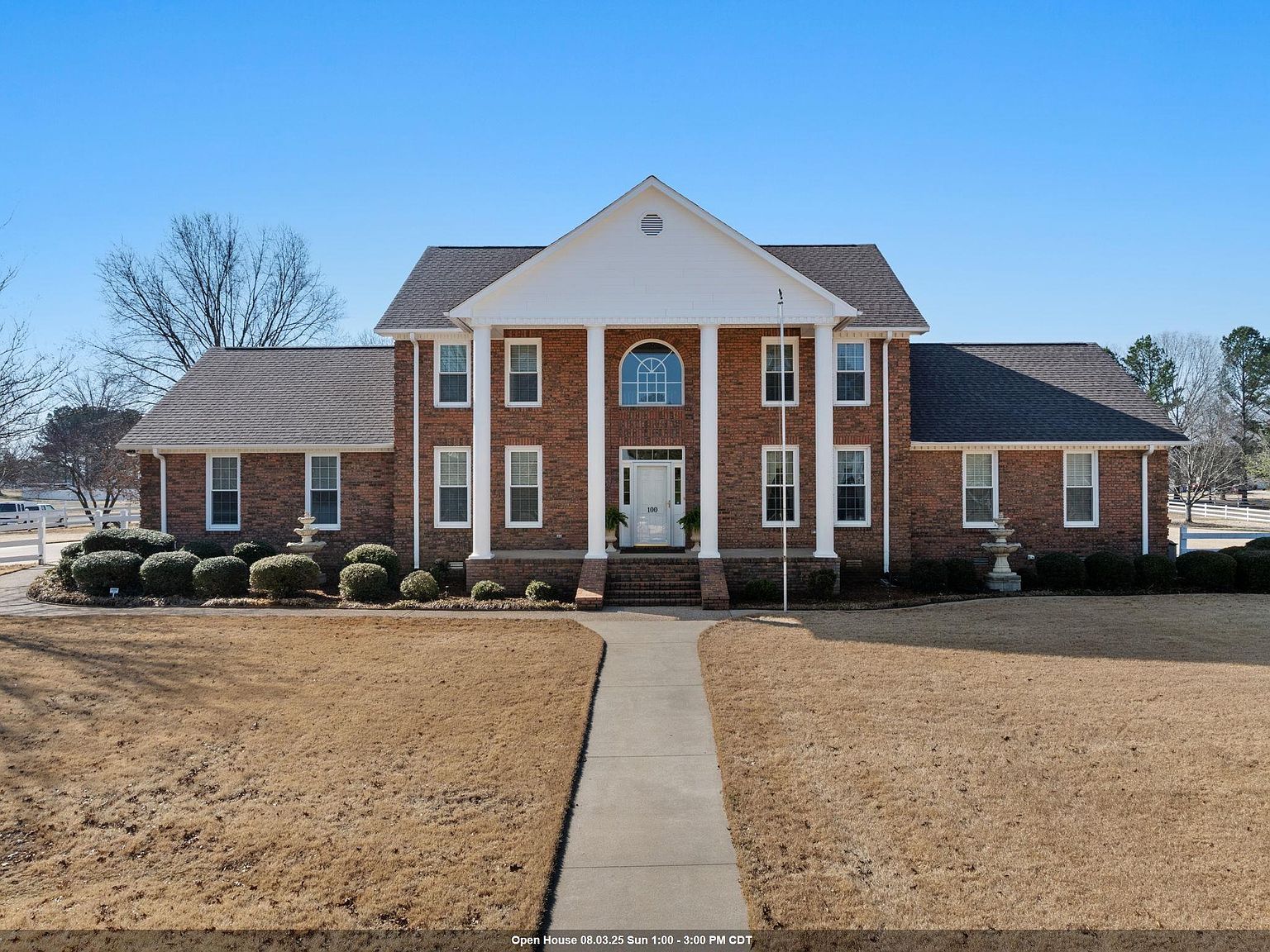 100 E Meadow Hill Dr Florence, AL 35633 - Thumbnail 2