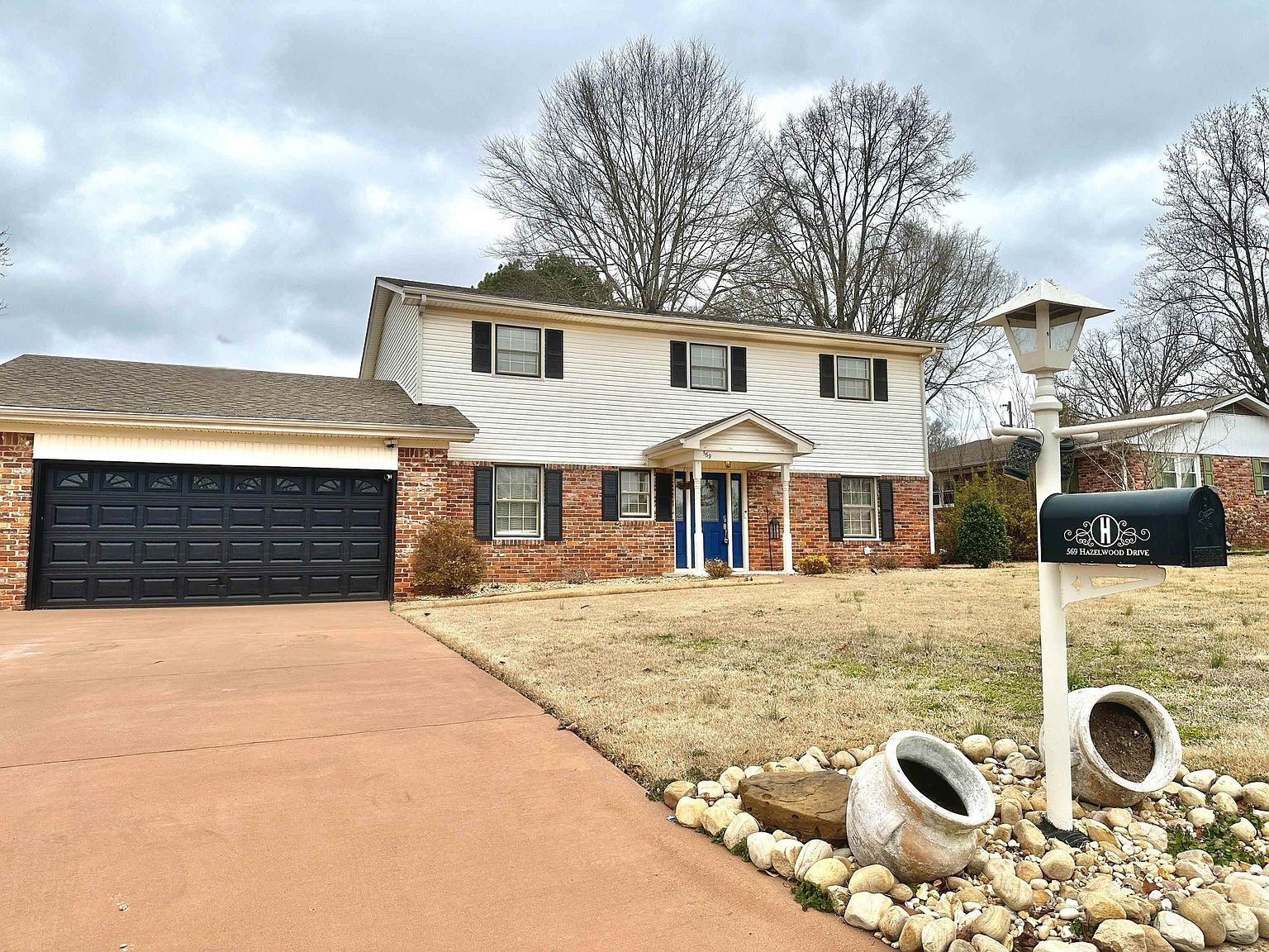 569 Hazelwood Dr Florence, AL 35633  | Single Family