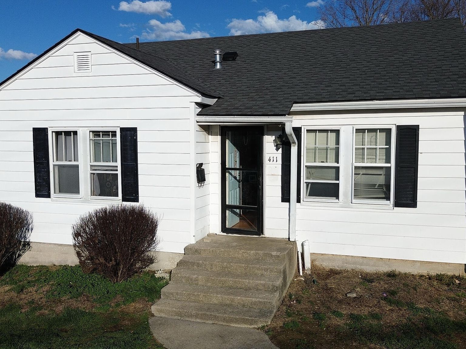 411 N 3rd St Richmond, KY 40475 - Thumbnail 2