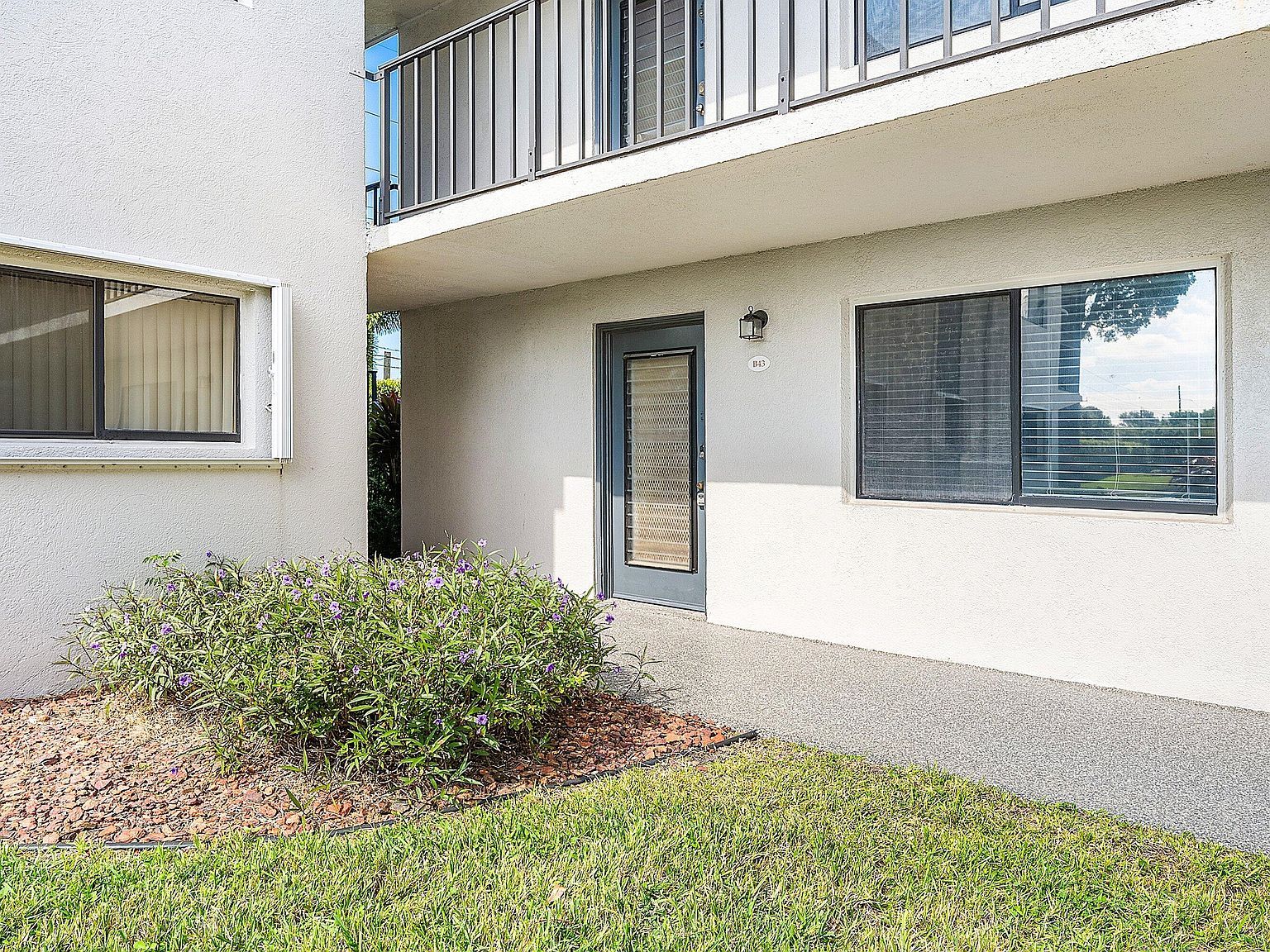 15036 Ashland Ln APT 43 Delray Beach, FL 33484 - Thumbnail 2