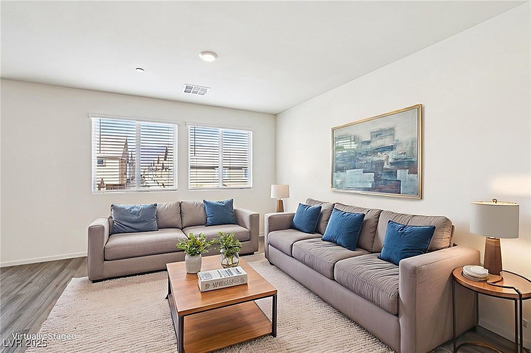 4655 Zodiac Sky Ave #1 North Las Vegas, NV 89084 - Thumbnail 2