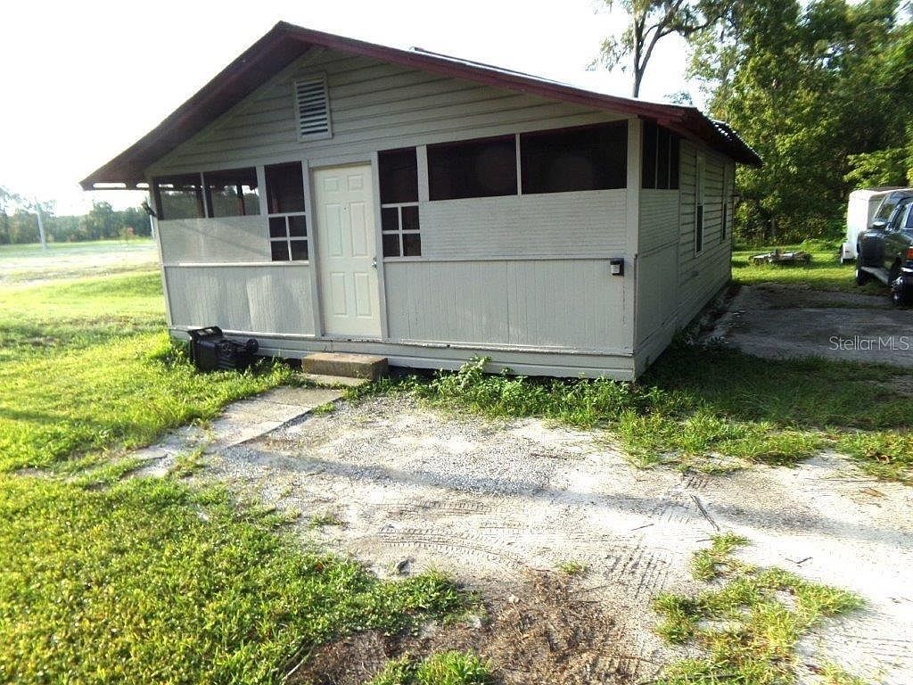 1821 SE 6th Ave Gainesville, FL 32641 - Thumbnail 2